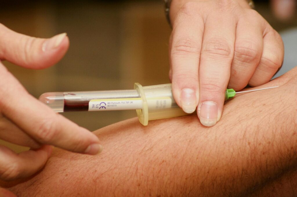 Blood Draw Needles: How to Ensure a Painless Blood Draw for Patients